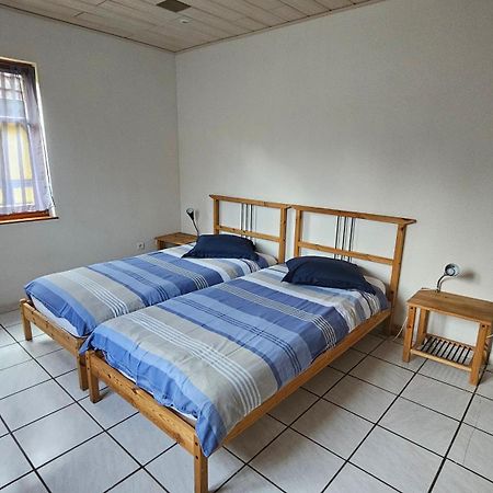 דירות ריביווילה Chez Fretz מראה חיצוני תמונה